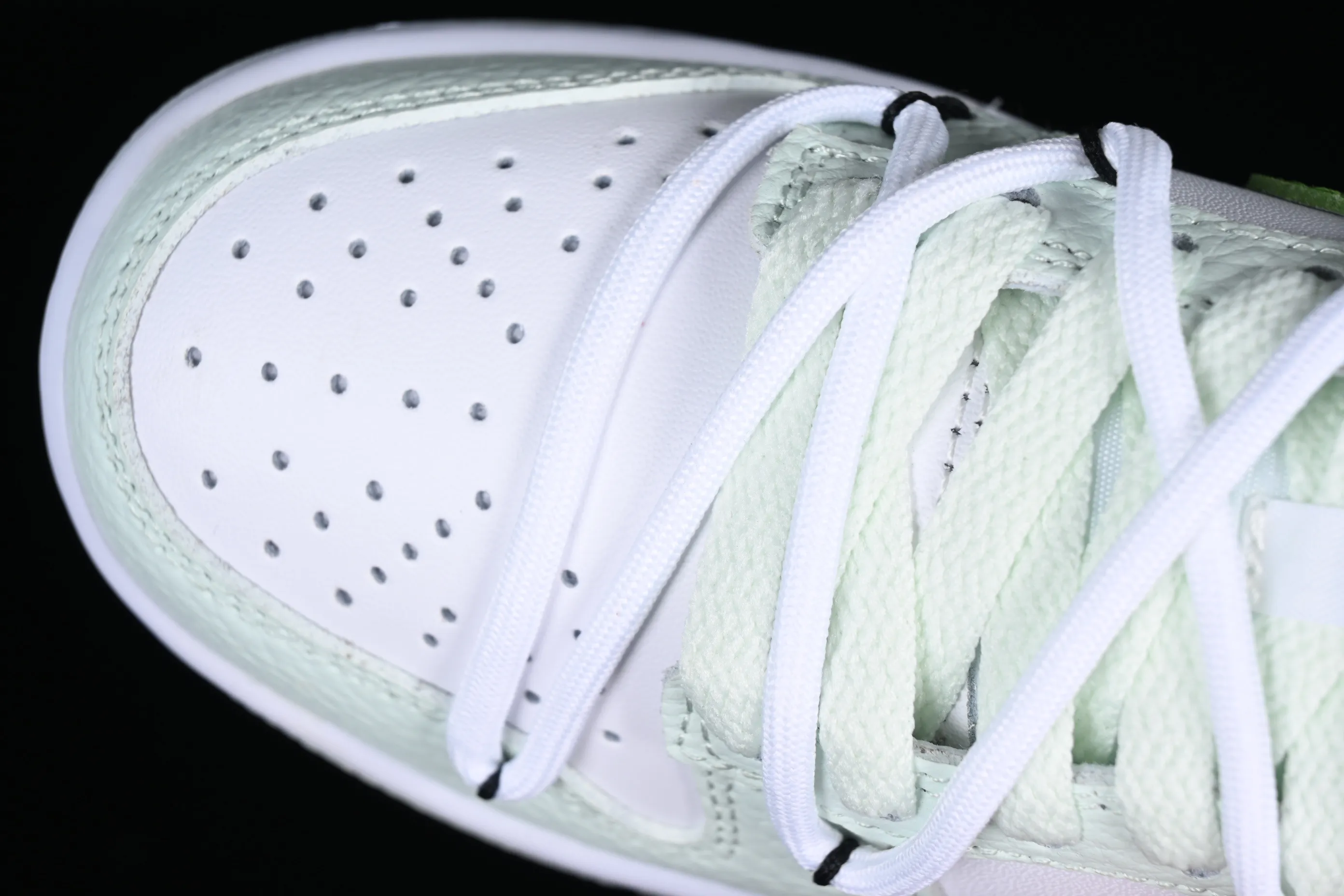 All categories Nk SB Dunk series Nk SB Dunk Low low-top sneakers Nk Dunk Low "Next Nature" refreshing green milk green SB strap low-top casual sneakers D1431-102